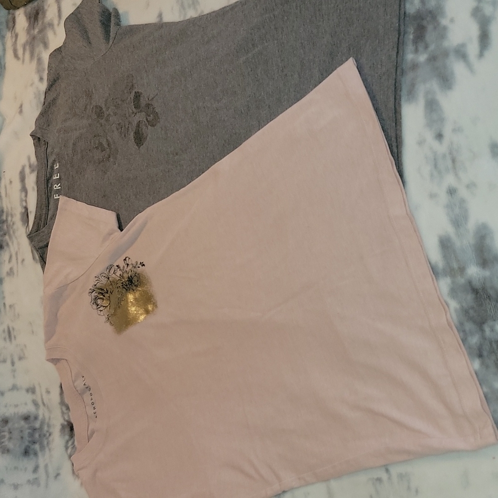 Aeropostale Graphic Tee Bundle